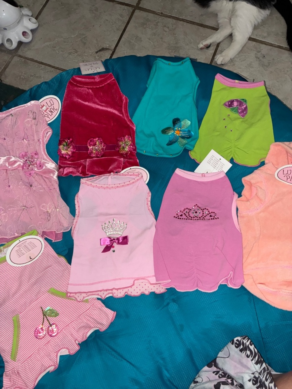 Bundle 22 of Lulu pink girly stuff 12 inch length approximate 14 to 22 pounds